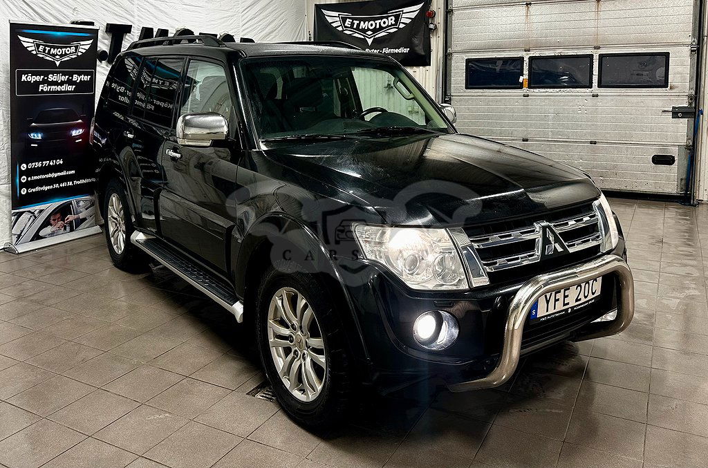 Mitsubishi Pajero 2013