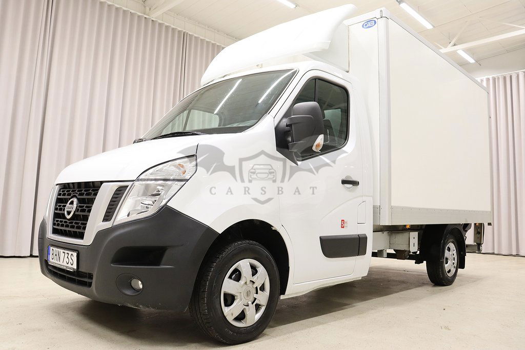 Nissan NV400 2019