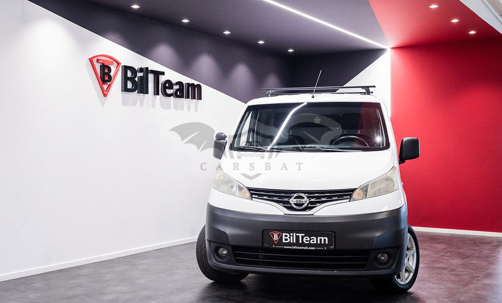 Nissan NV200 2011