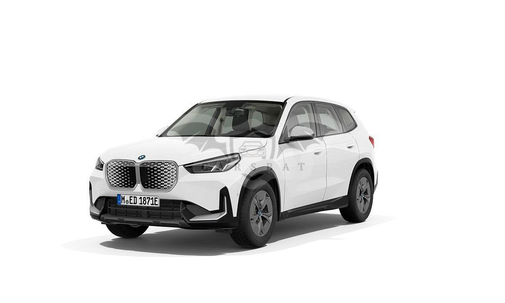 BMW iX1 2025