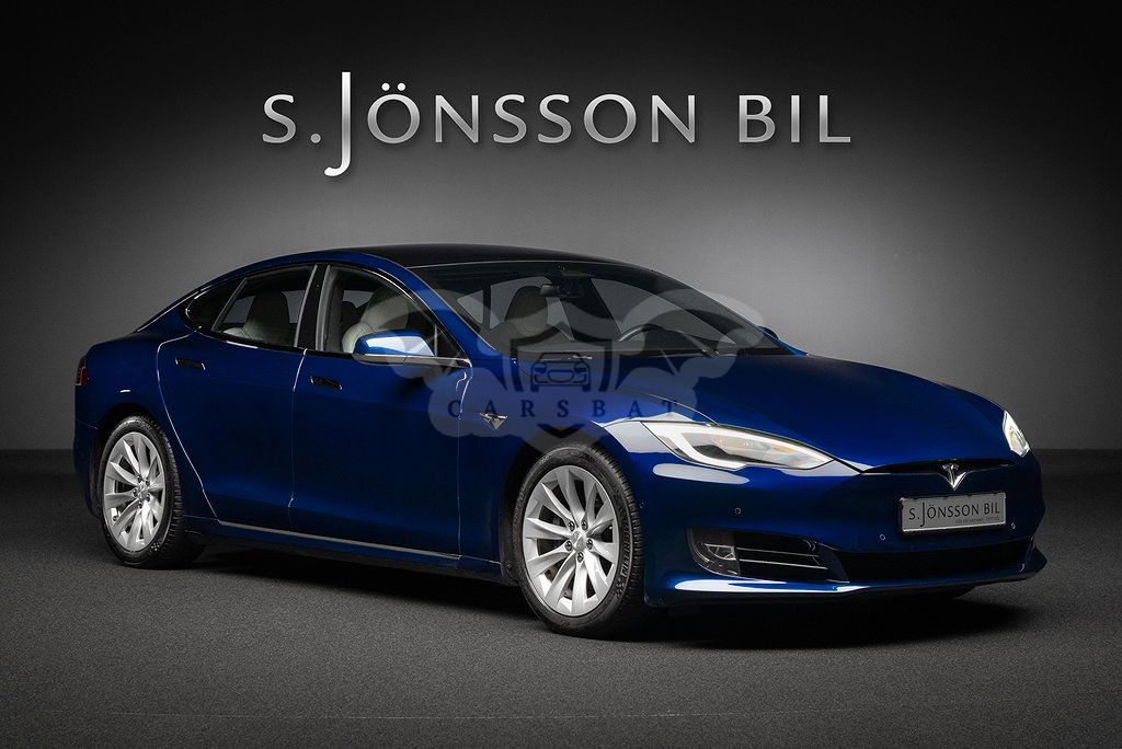 Tesla Model S 2020