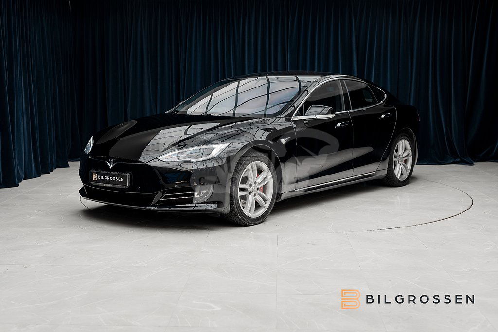 Tesla Model S 2020