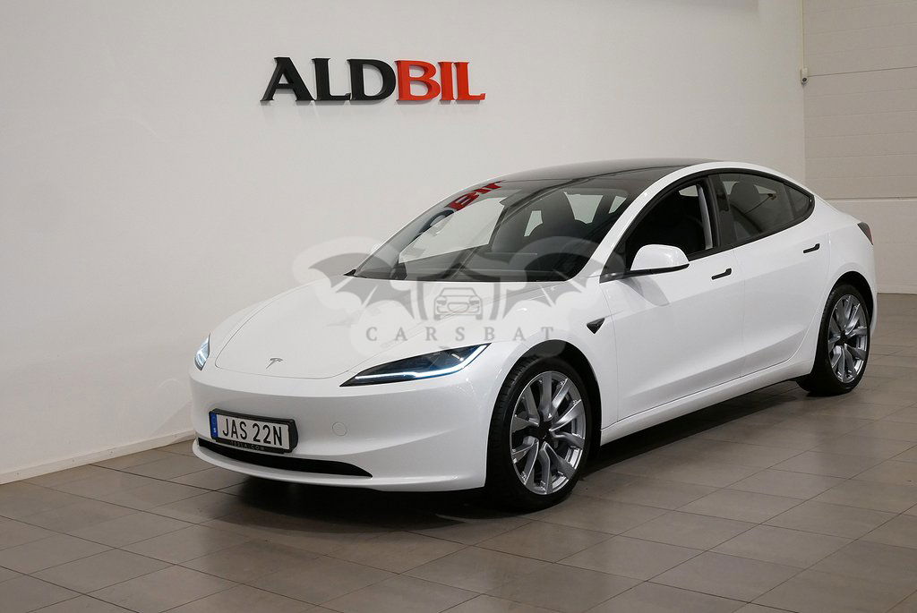 Tesla Model 3 2023