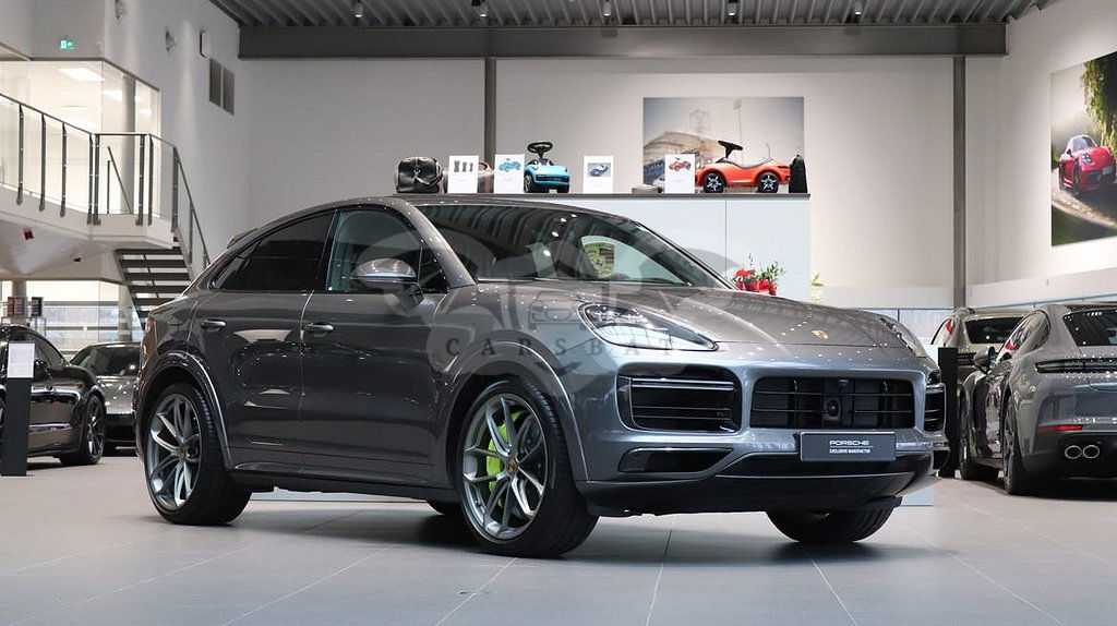 Porsche Cayenne 2021