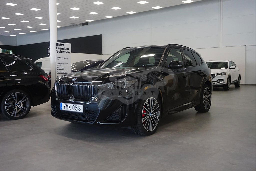 BMW iX1 2023
