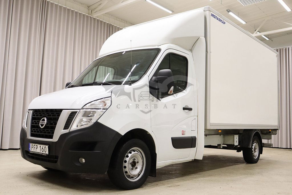 Nissan NV400 2017
