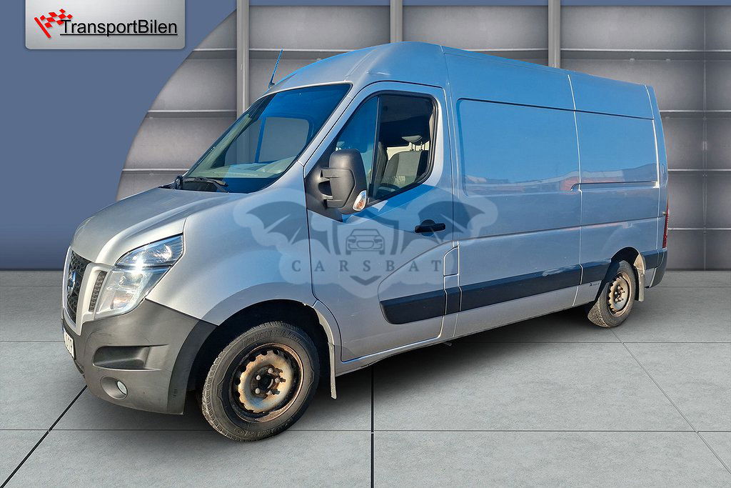 Nissan NV400 2015