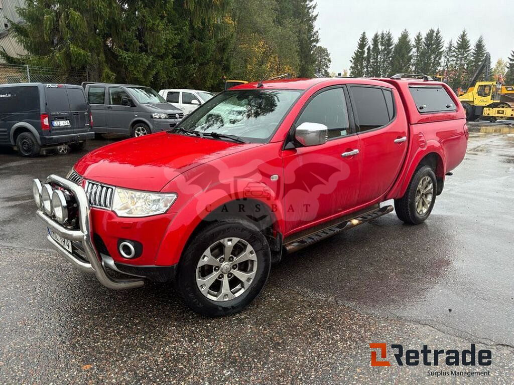 Mitsubishi L200 2012