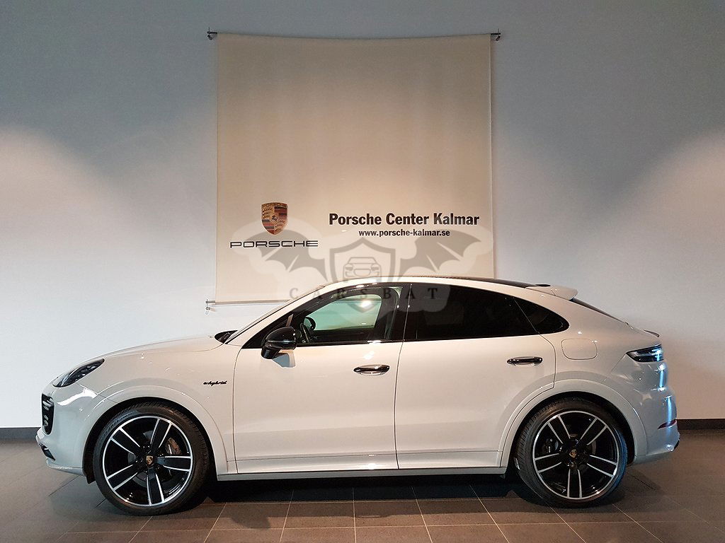 Porsche Cayenne 2022