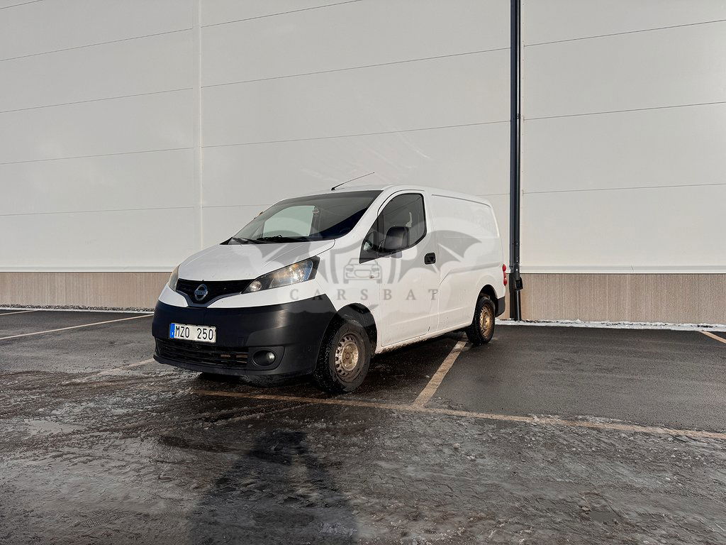 Nissan NV200 2012