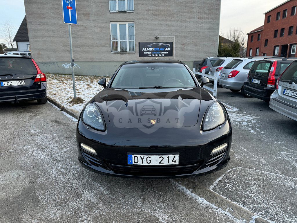 Porsche Panamera 2012
