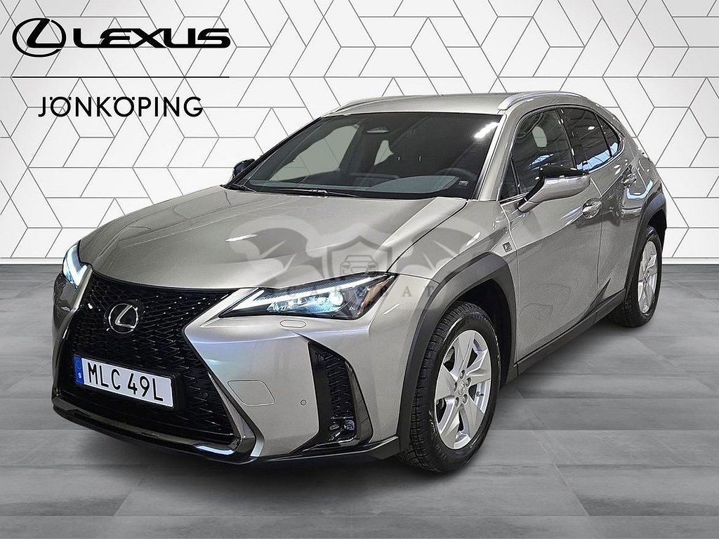 Lexus UX 2024