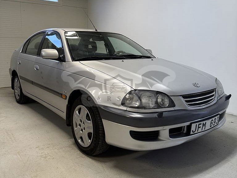 Toyota Avensis 1999