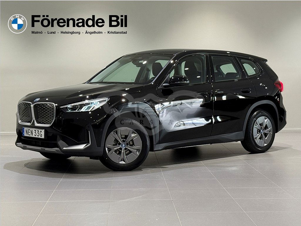 BMW iX1 2025