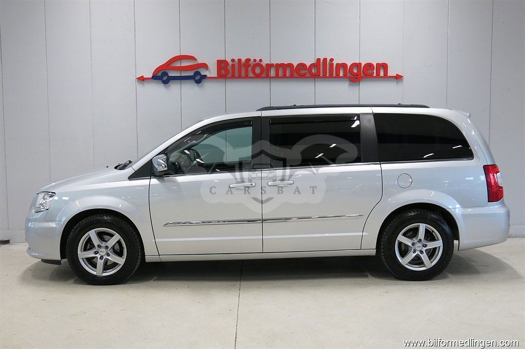 Chrysler Town & Country 2011