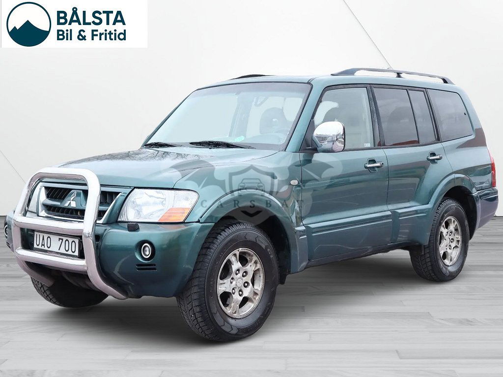Mitsubishi Pajero 2003