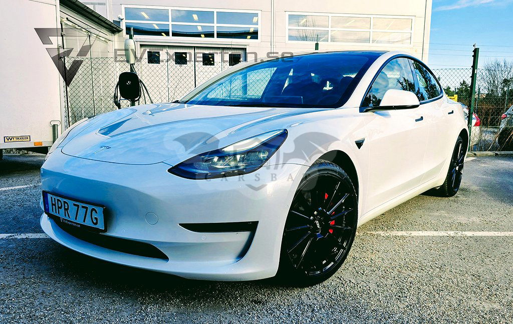Tesla Model 3 2022