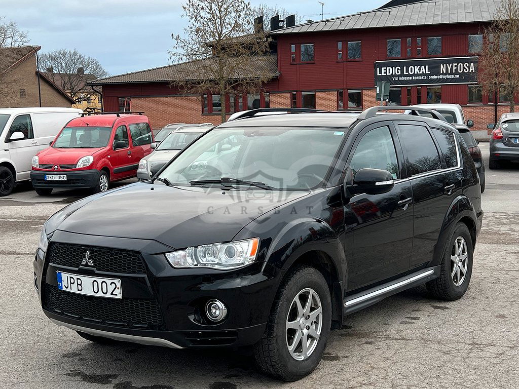 Mitsubishi Outlander 2012