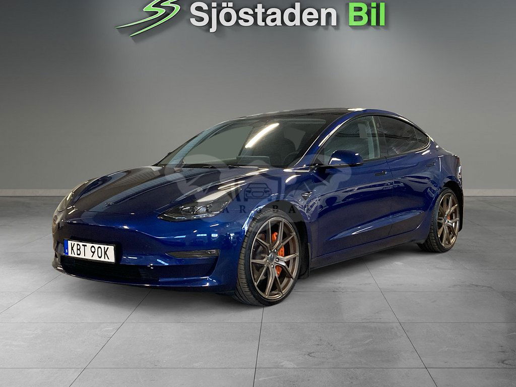 Tesla Model 3 2022