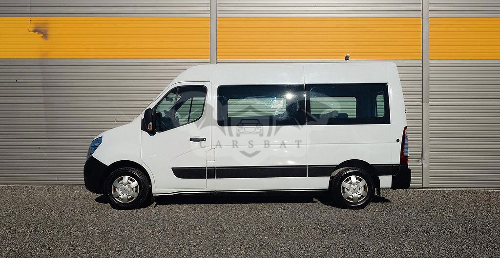 Nissan NV400 2015