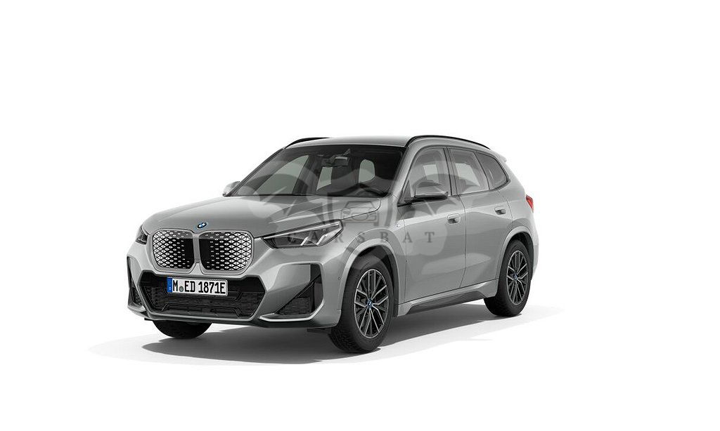 BMW iX1 2025