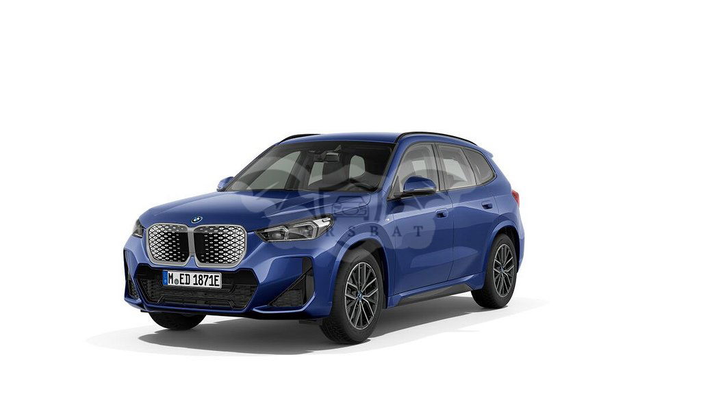 BMW iX1 2025