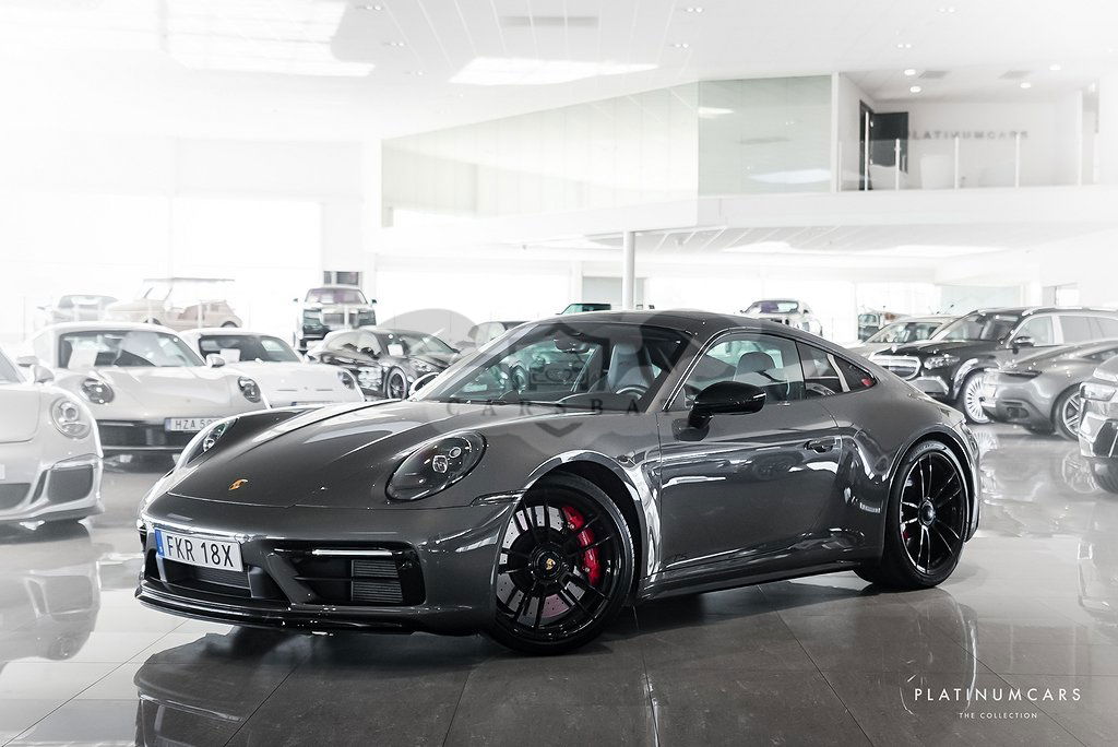 Porsche 992 2024
