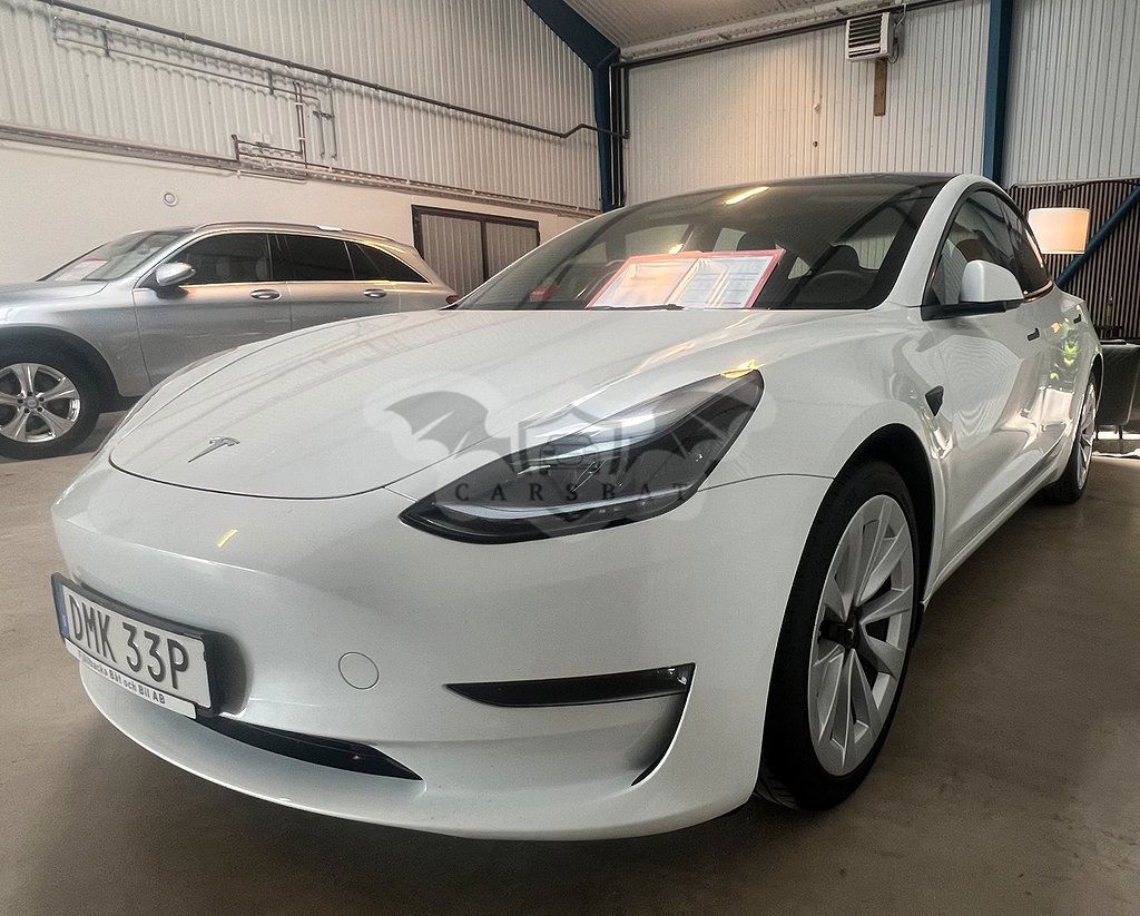 Tesla Model 3 2022