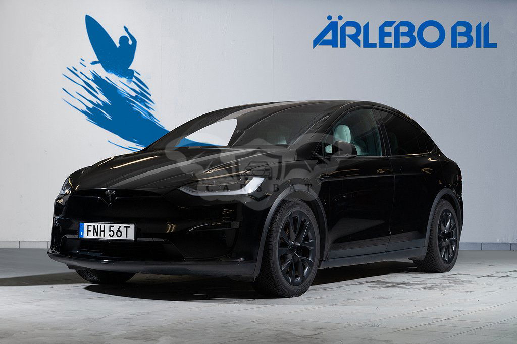 Tesla Model X 2022