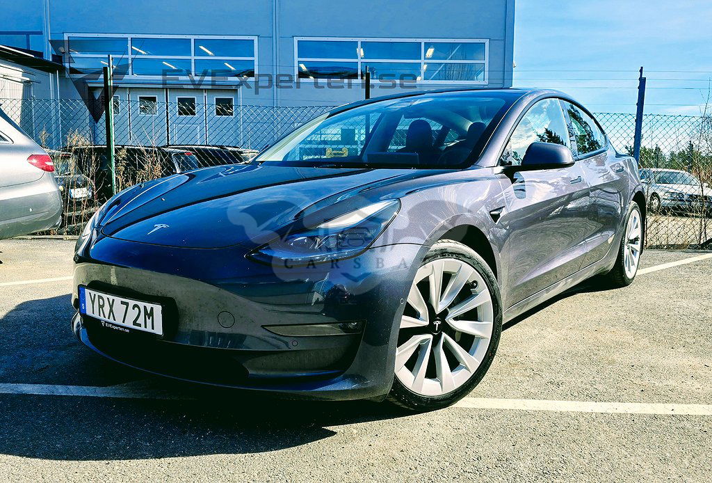 Tesla Model 3 2022
