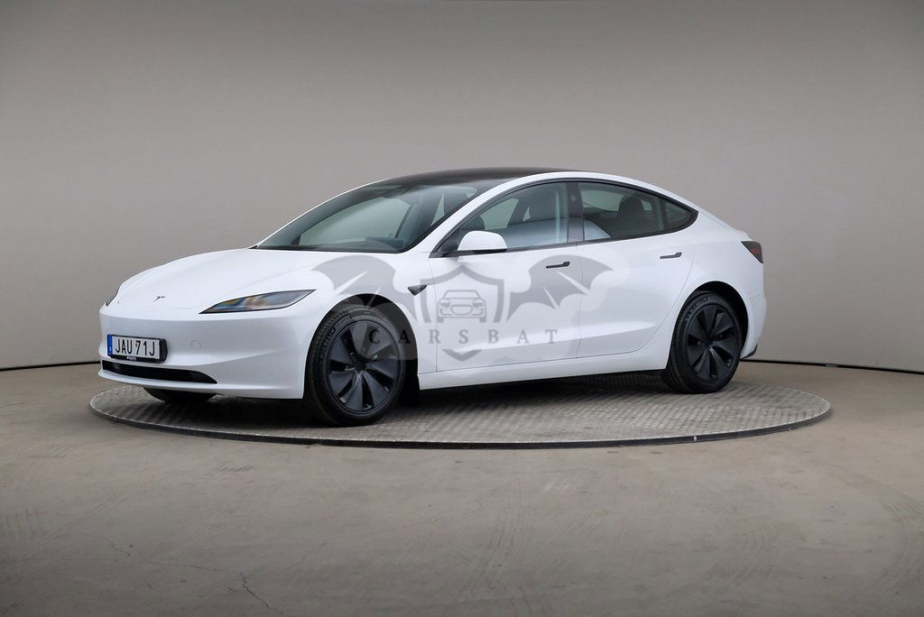 Tesla Model 3 2024