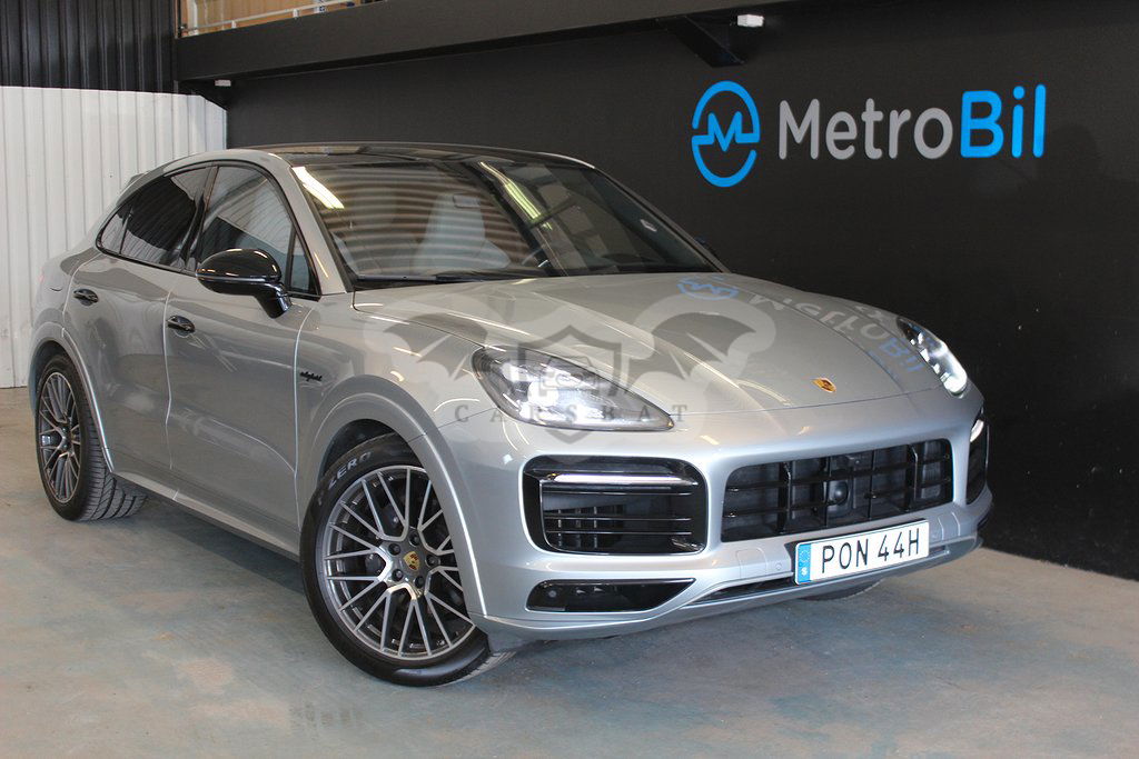 Porsche Cayenne 2021
