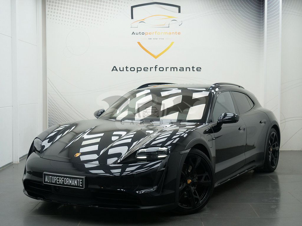 Porsche Taycan 2023