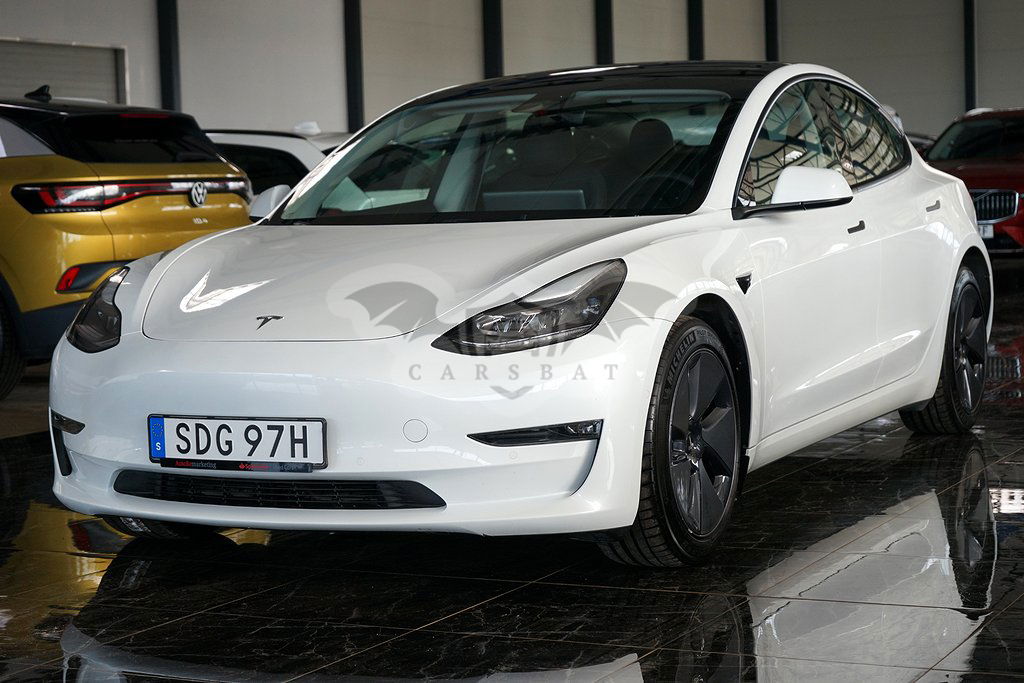 Tesla Model 3 2022