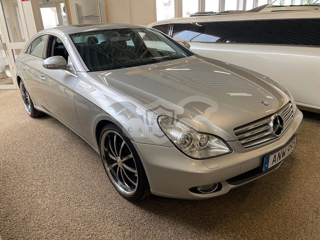 Mercedes-Benz CLS 2004
