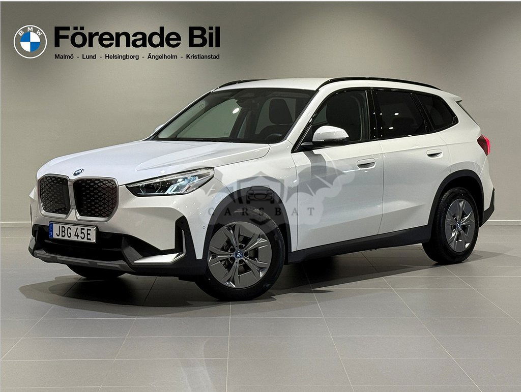 BMW iX1 2025