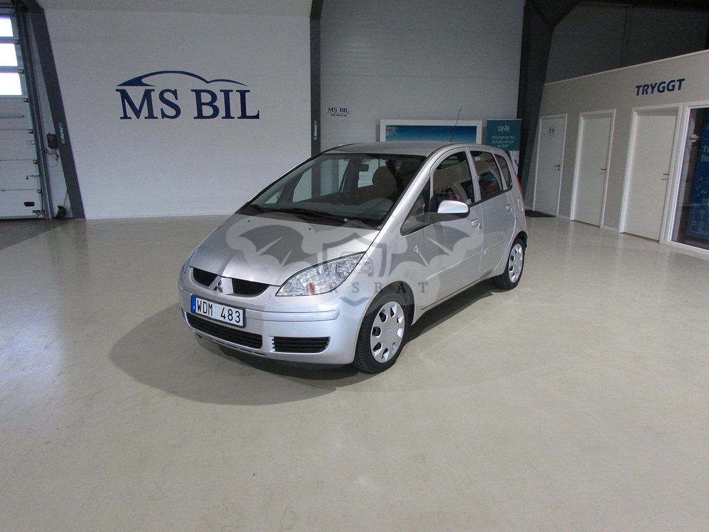 Mitsubishi Colt 2004