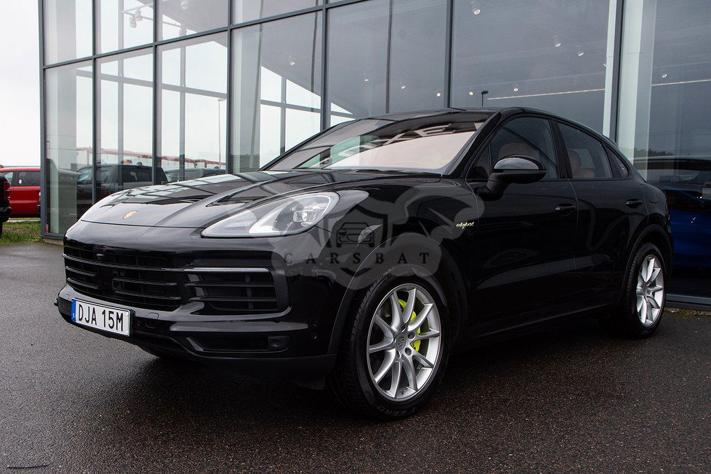 Porsche Cayenne 2021
