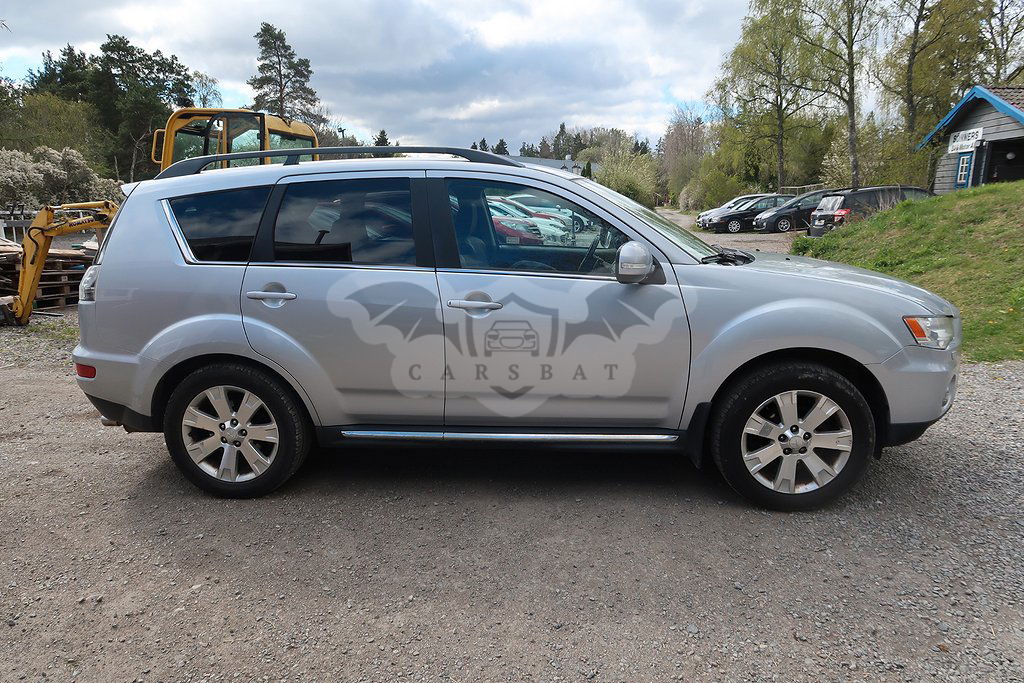 Mitsubishi Outlander 2011