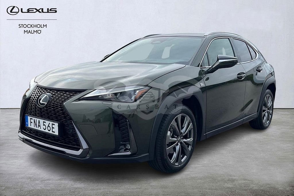 Lexus UX 2024