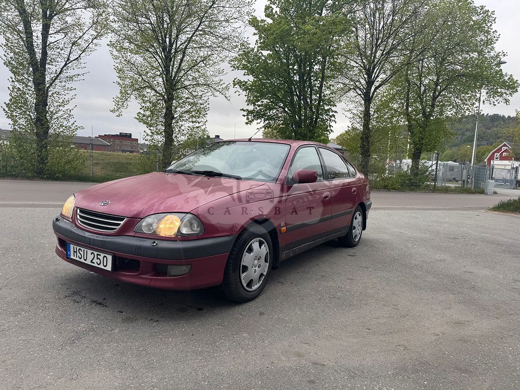Toyota Avensis 1999