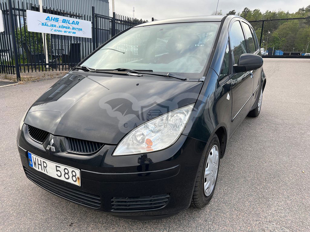 Mitsubishi Colt 2004