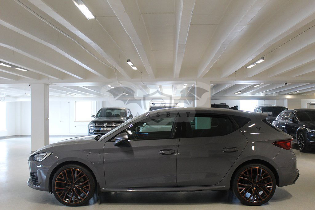 Cupra Leon 2021
