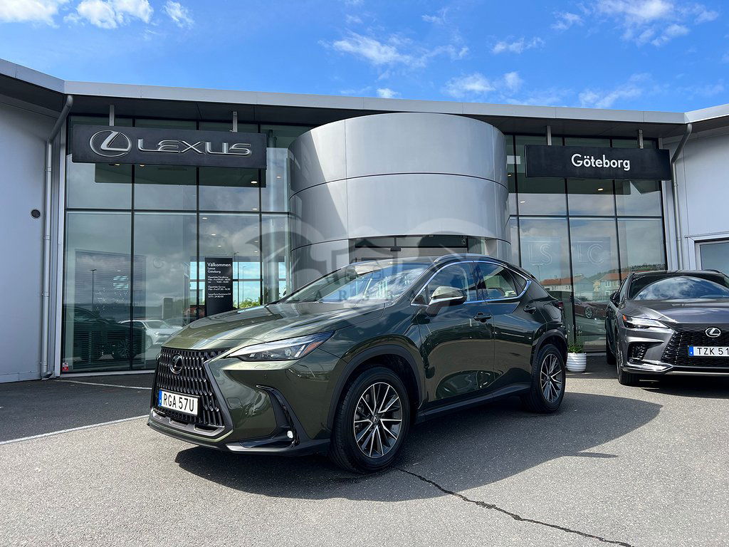 Lexus NX 2024