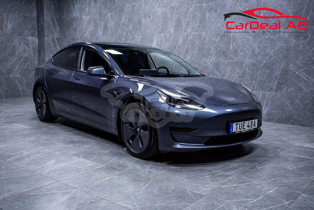 Tesla Model 3 2022