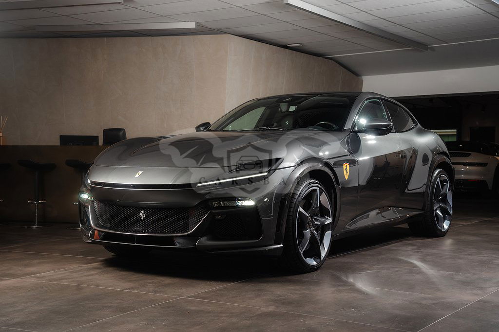 Ferrari Purosangue 2024