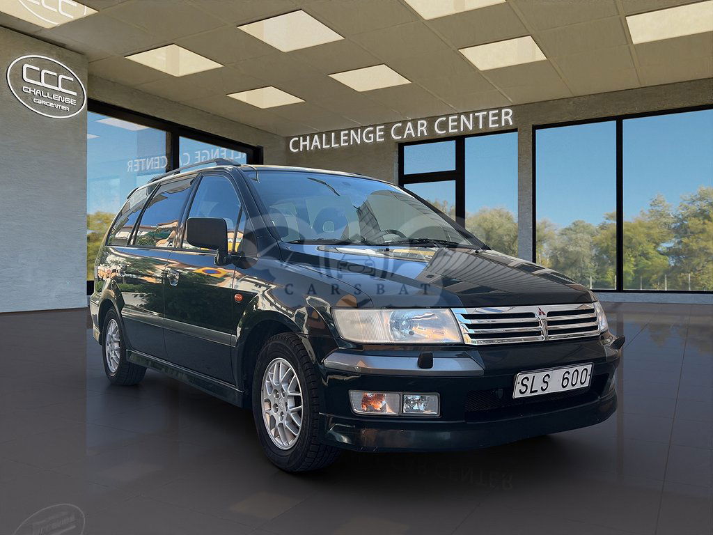 Mitsubishi Space Wagon 2001