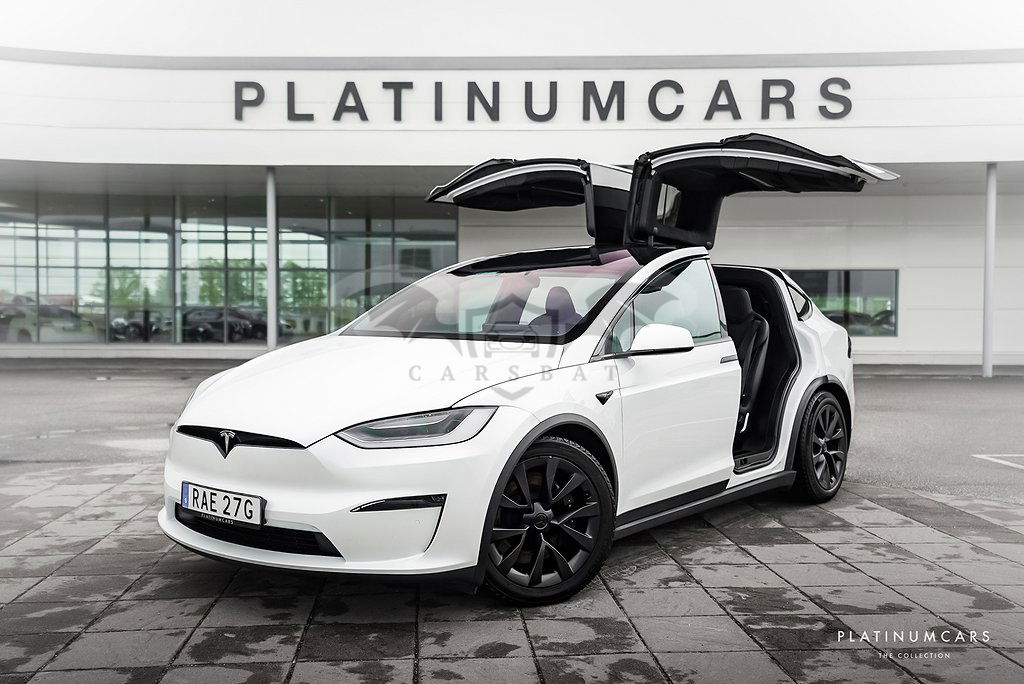 Tesla Model X 2022