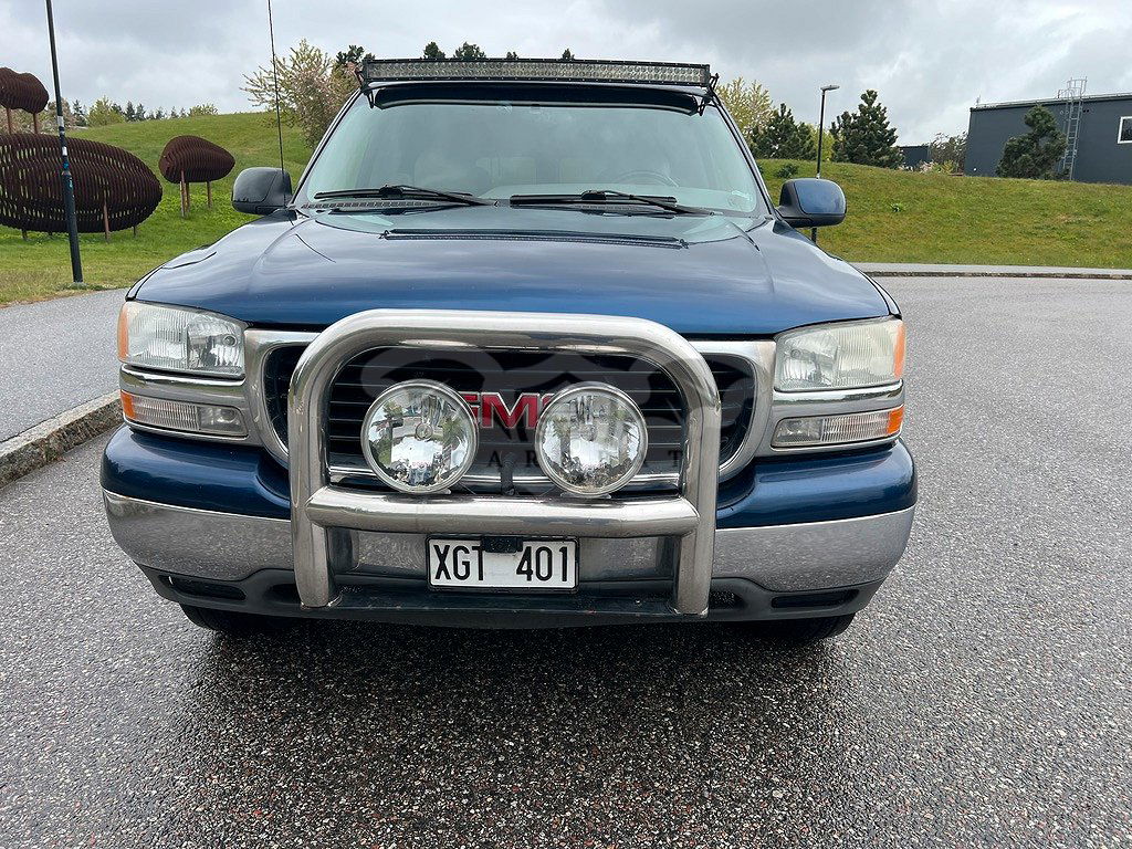 Chevrolet Suburban 2000