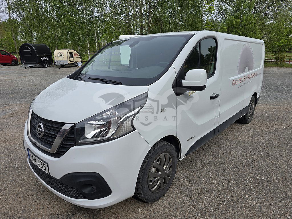 Nissan NT 2016